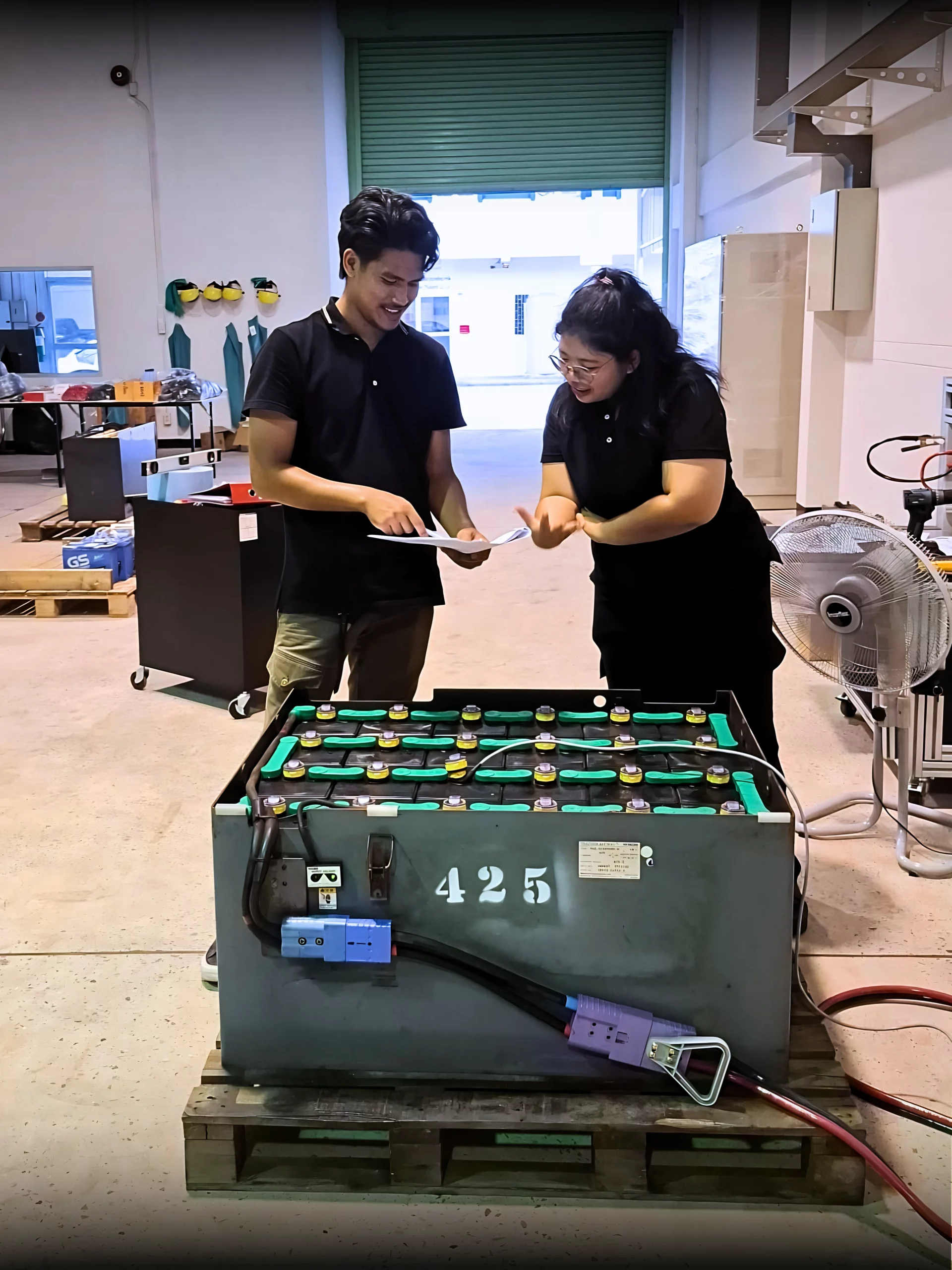 Regeneration of forklift batteries by Be Energy Thailand specialists